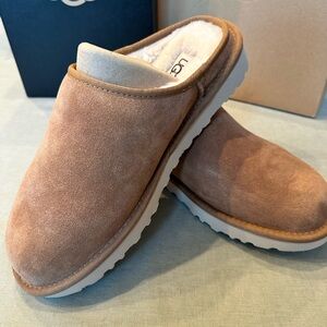 UGG Men's Brown Suede Slip-Ons